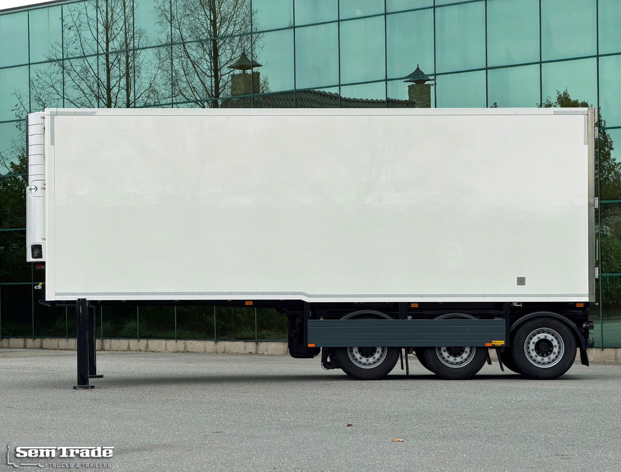 DRACO B-Double Heiwo BAK Carrier Vector 1550 LZV Lift+Stuur AS Nieuw Staat - Refrigerator semi-trailer: picture 2 DRACO B-Double Heiwo BAK Carrier Vector 1550 LZV Lift+Stuur AS Nieuw Staat - Refrigerator semi-trailer: picture 2