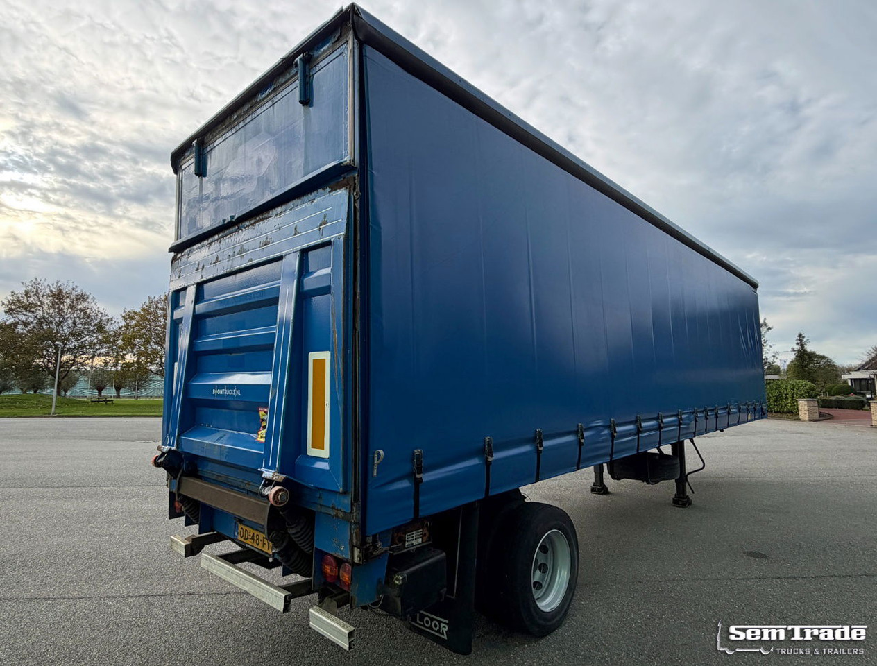 Floor FL0-12-102 City Trailer Tail Lift Good Condition Holland-Trailer - Curtainsider semi-trailer: picture 4 Floor FL0-12-102 City Trailer Tail Lift Good Condition Holland-Trailer - Curtainsider semi-trailer: picture 4