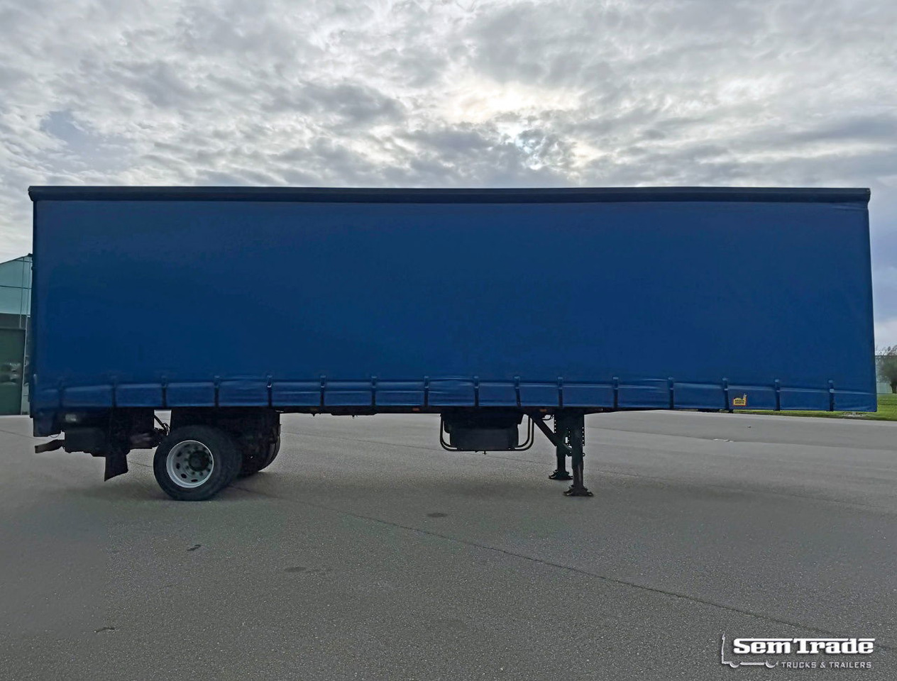 Floor FL0-12-102 City Trailer Tail Lift Good Condition Holland-Trailer - Curtainsider semi-trailer: picture 5 Floor FL0-12-102 City Trailer Tail Lift Good Condition Holland-Trailer - Curtainsider semi-trailer: picture 5