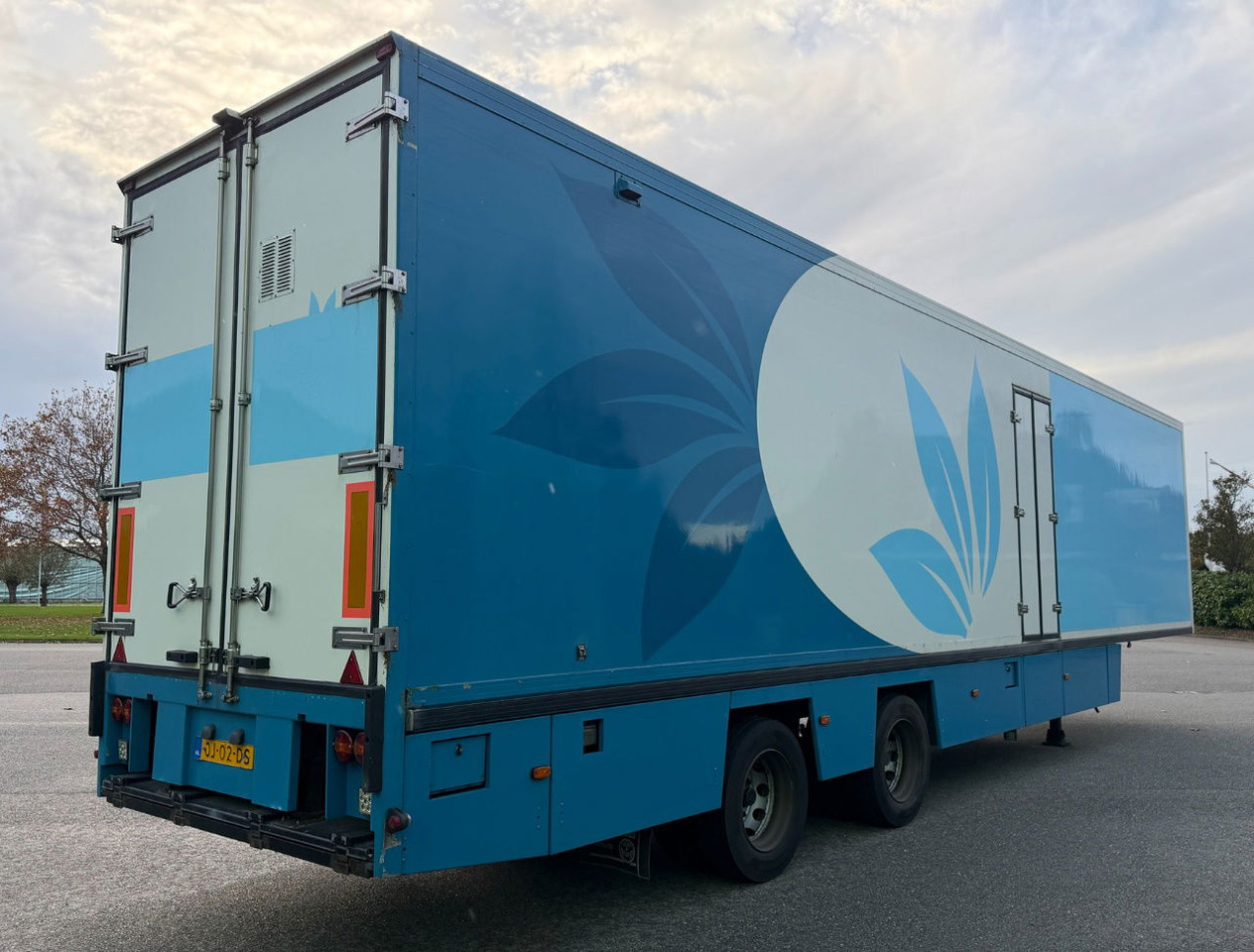 Floor Theo Mulder Thermo King SL200e Verkoop Trailer Compleet MET Karren Stuur-AS Laadklep - Refrigerator semi-trailer: picture 5 Floor Theo Mulder Thermo King SL200e Verkoop Trailer Compleet MET Karren Stuur-AS Laadklep - Refrigerator semi-trailer: picture 5