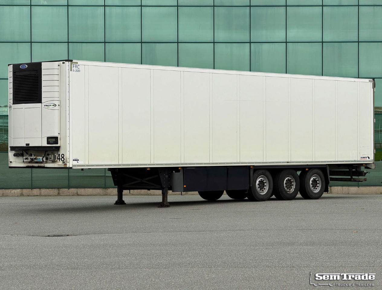 Schmitz Cargobull SCBS3B Carrier Vector 1550 With 5210 Engine Hours Disc Brakes Belgium-Trailer - Refrigerator semi-trailer: picture 1 Schmitz Cargobull SCBS3B Carrier Vector 1550 With 5210 Engine Hours Disc Brakes Belgium-Trailer - Refrigerator semi-trailer: picture 1