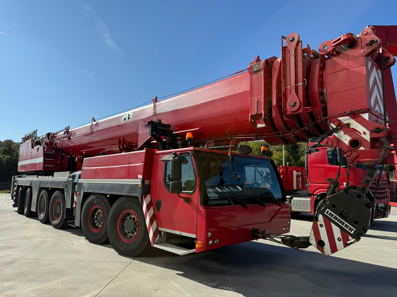 LIEBHERR LTM 1350-6.1 - Mobile crane: picture 1 LIEBHERR LTM 1350-6.1 - Mobile crane: picture 1