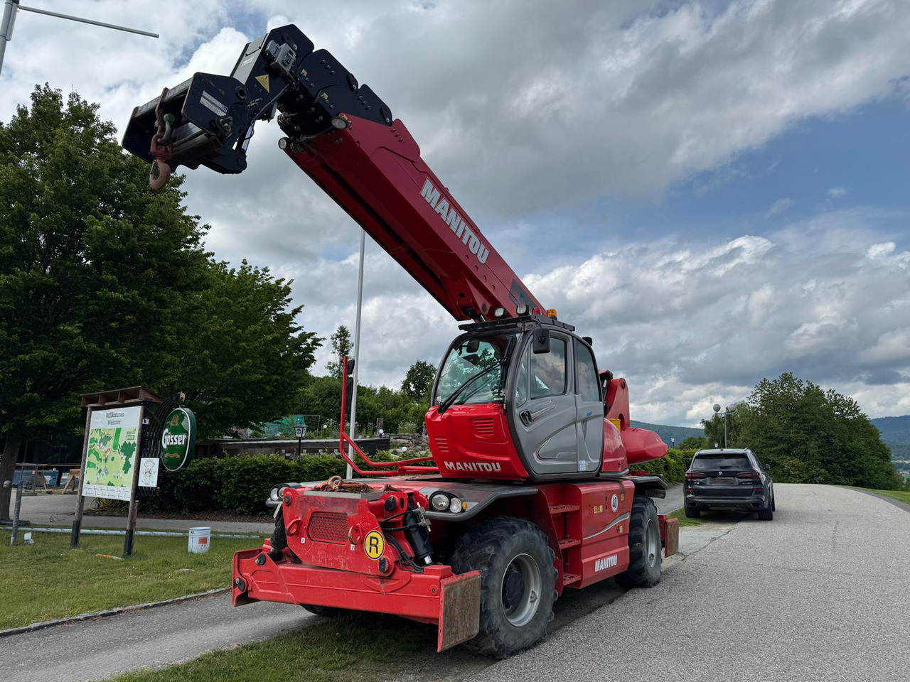 MANITOU MRT 2470 + Privilege ST4S1 - Telescopic wheel loader: picture 4 MANITOU MRT 2470 + Privilege ST4S1 - Telescopic wheel loader: picture 4