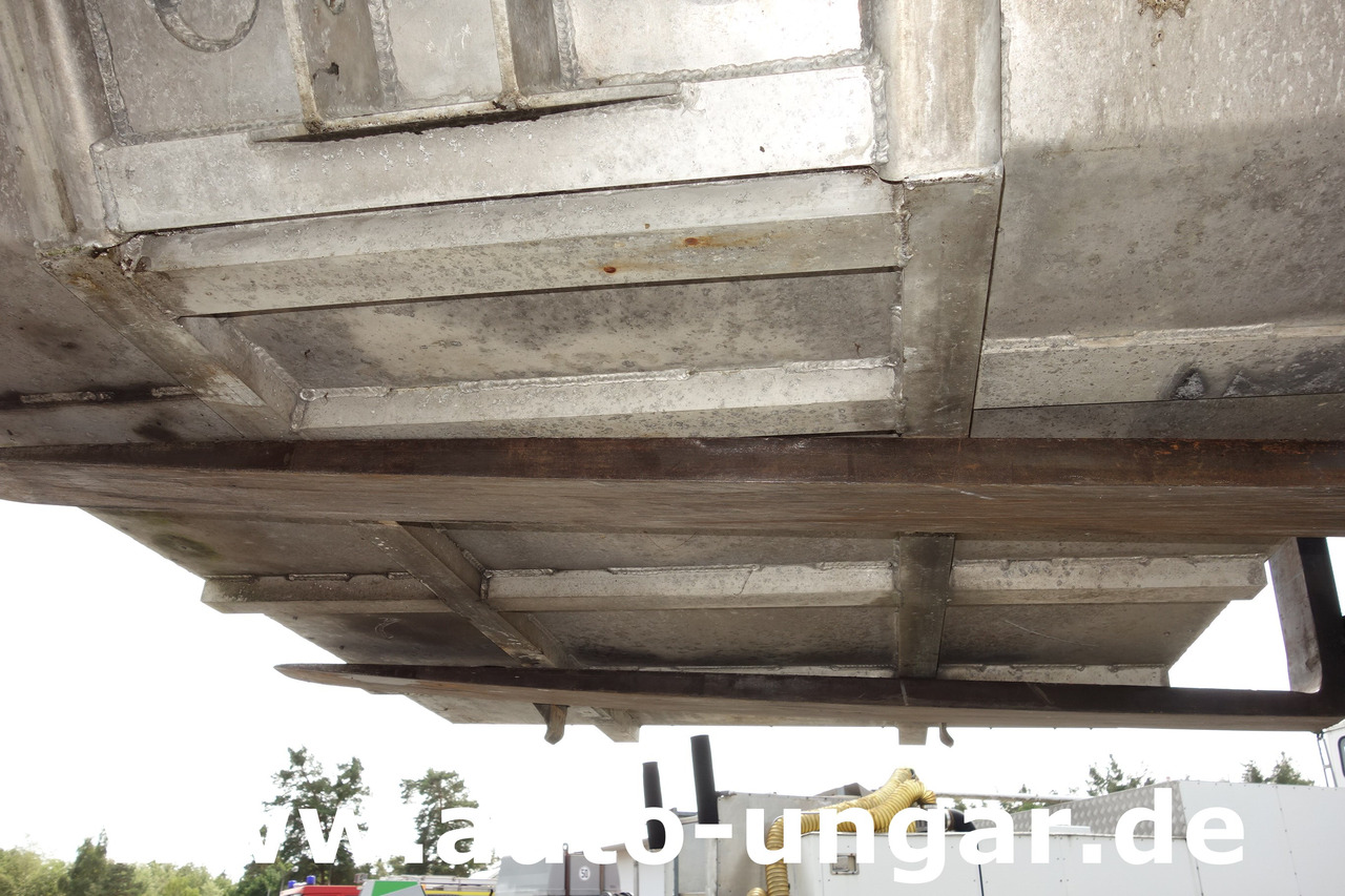 Garbage truck body Provence Benne Alumulde 5m³ Müllaufbau aus Alu mit seitlicher Klappe: picture 8 Garbage truck body Provence Benne Alumulde 5m³ Müllaufbau aus Alu mit seitlicher Klappe: picture 8