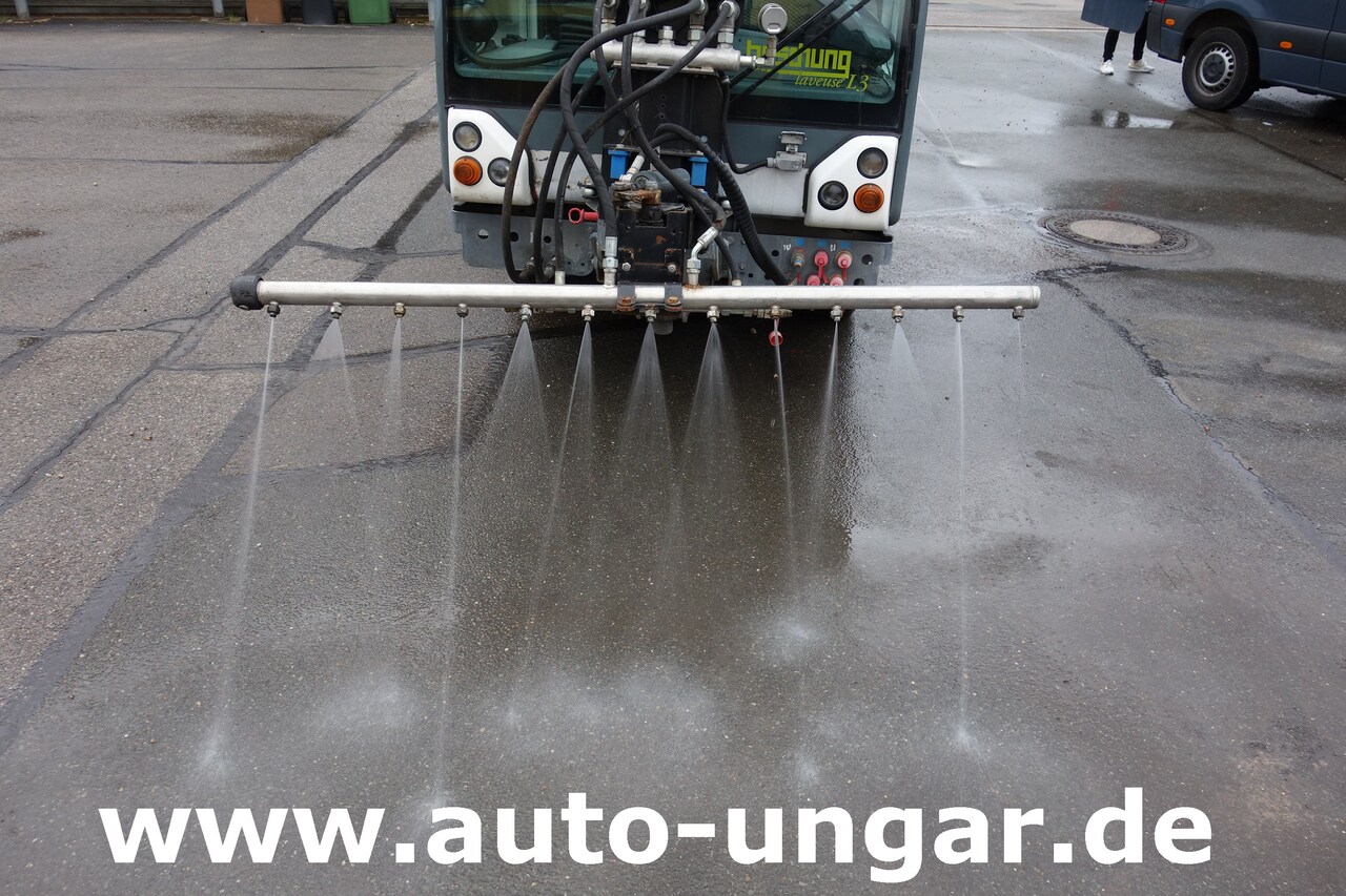 Boschung L3 Schwemmfahrzeug 4-Rad Lenkung Motorschaden - Utility/ Special vehicle: picture 2 Boschung L3 Schwemmfahrzeug 4-Rad Lenkung Motorschaden - Utility/ Special vehicle: picture 2