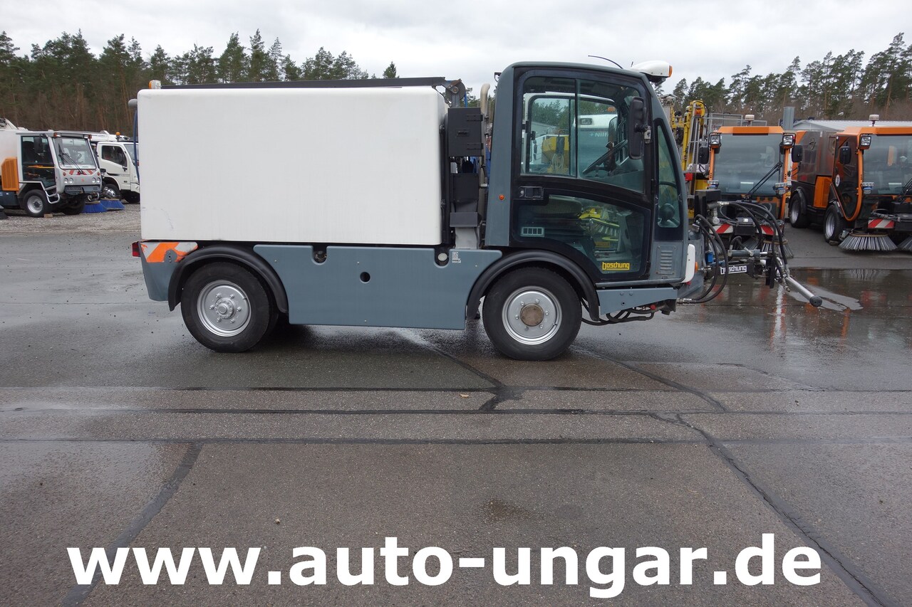 Boschung L3 Schwemmfahrzeug 4-Rad Lenkung Motorschaden - Utility/ Special vehicle: picture 5 Boschung L3 Schwemmfahrzeug 4-Rad Lenkung Motorschaden - Utility/ Special vehicle: picture 5