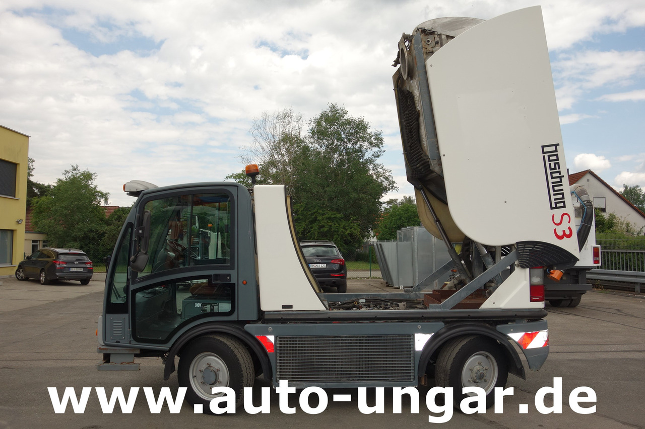Boschung S3 Wasserfass Kipper 4-Rad-Lenkung Multicar Kommunalfahrzeug Geräteträger - Utility/ Special vehicle: picture 3 Boschung S3 Wasserfass Kipper 4-Rad-Lenkung Multicar Kommunalfahrzeug Geräteträger - Utility/ Special vehicle: picture 3