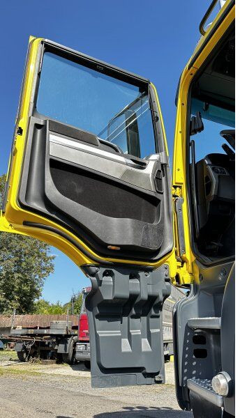 Hook lift truck, Crane truck MAN TGS 33.440: picture 12 Hook lift truck, Crane truck MAN TGS 33.440: picture 12