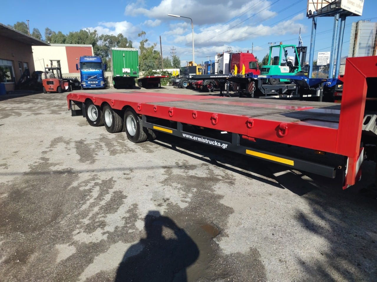 Lintrailers 3Lsdu18.30 - Low loader semi-trailer: picture 5 Lintrailers 3Lsdu18.30 - Low loader semi-trailer: picture 5