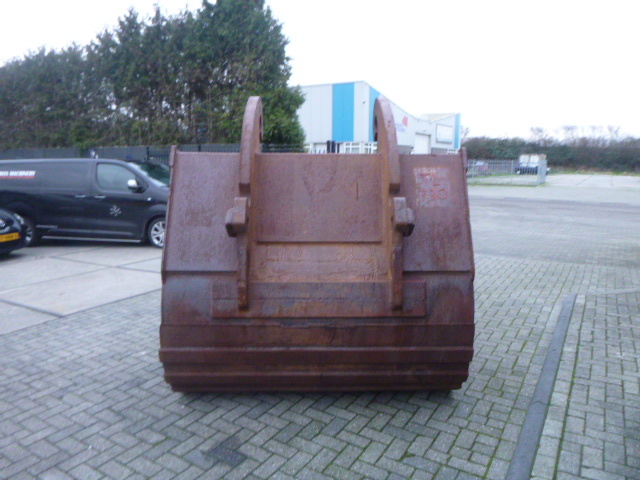 BECO CW70 - Bucket for Crawler excavator: picture 4 BECO CW70 - Bucket for Crawler excavator: picture 4