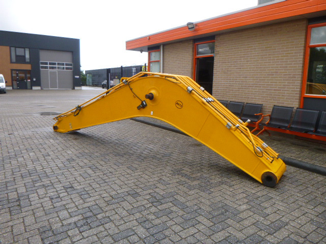 JCB JS220LC + ( JS200 & JS210) - Boom for Excavator: picture 2 JCB JS220LC + ( JS200 & JS210) - Boom for Excavator: picture 2