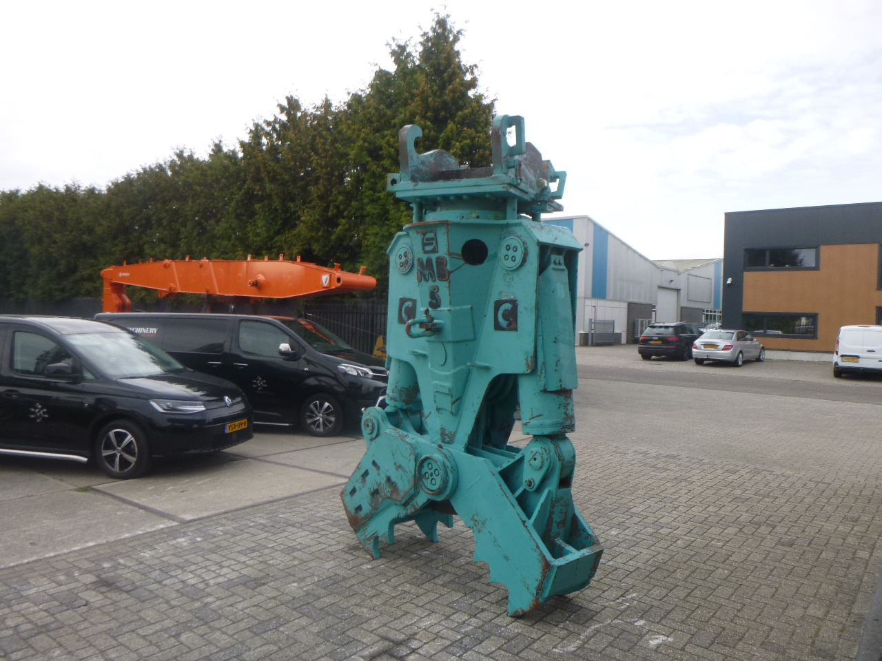 MONTABERT MB500 - Demolition shears for Crawler excavator: picture 4 MONTABERT MB500 - Demolition shears for Crawler excavator: picture 4