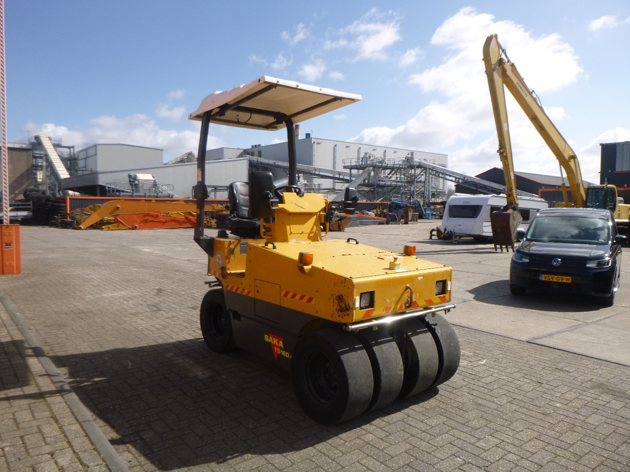 SAKAI TS160-2 - Pneumatic roller: picture 5 SAKAI TS160-2 - Pneumatic roller: picture 5