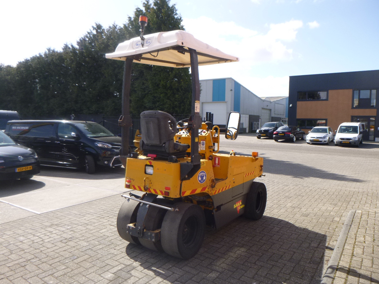 SAKAI TS160-2 - Pneumatic roller: picture 4 SAKAI TS160-2 - Pneumatic roller: picture 4