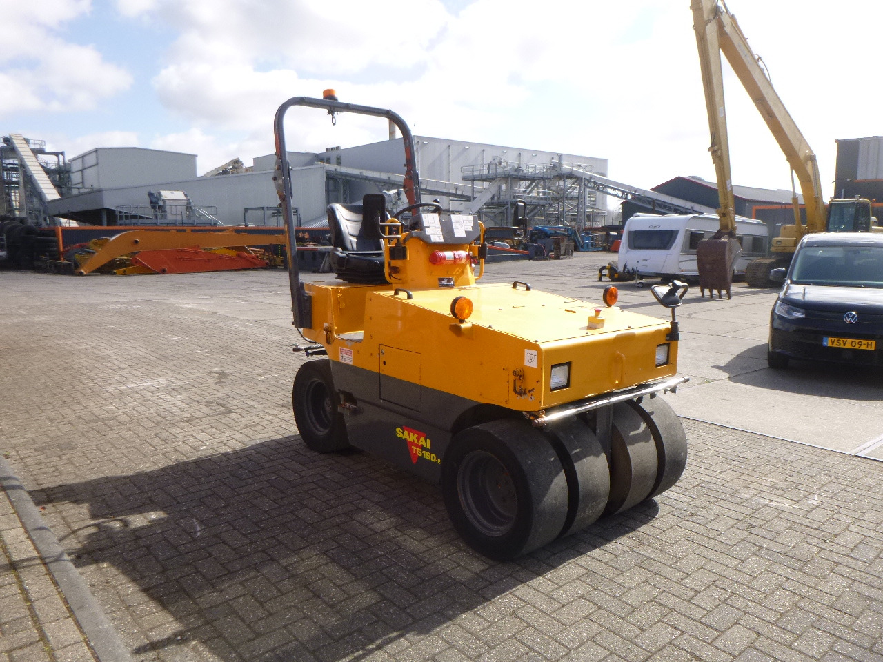 SAKAI TS160-2 - Pneumatic roller: picture 5 SAKAI TS160-2 - Pneumatic roller: picture 5