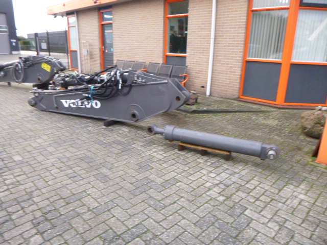 VOLVO EC235EL VAH Boom - Boom for Crawler excavator: picture 2 VOLVO EC235EL VAH Boom - Boom for Crawler excavator: picture 2