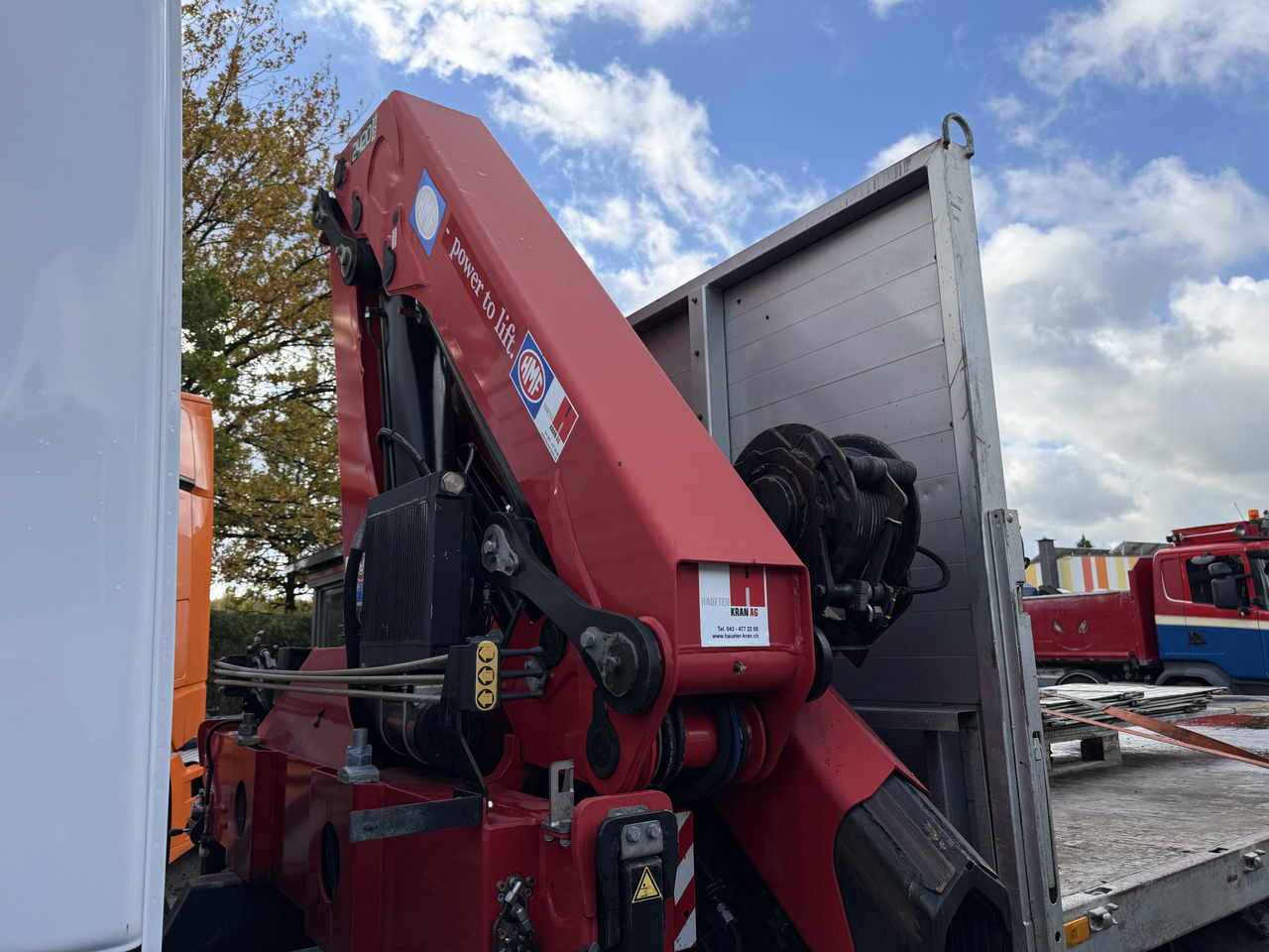 Mercedes-Benz Actros 2535 6X2 HMF 2420 bis 25 Meter - Crane truck, Dropside/ Flatbed truck: picture 5 Mercedes-Benz Actros 2535 6X2 HMF 2420 bis 25 Meter - Crane truck, Dropside/ Flatbed truck: picture 5