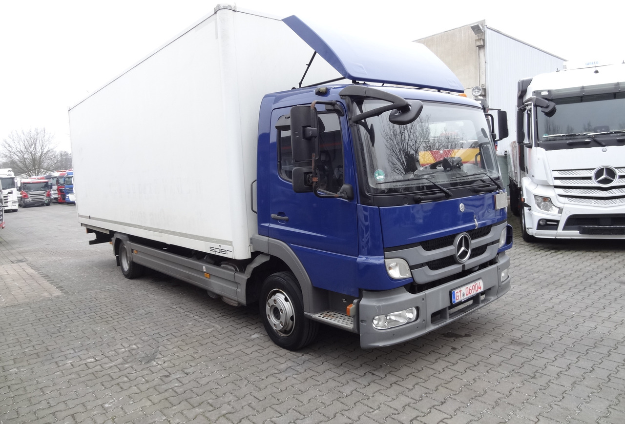 Mercedes-Benz Atego 822 - Box truck: picture 3 Mercedes-Benz Atego 822 - Box truck: picture 3