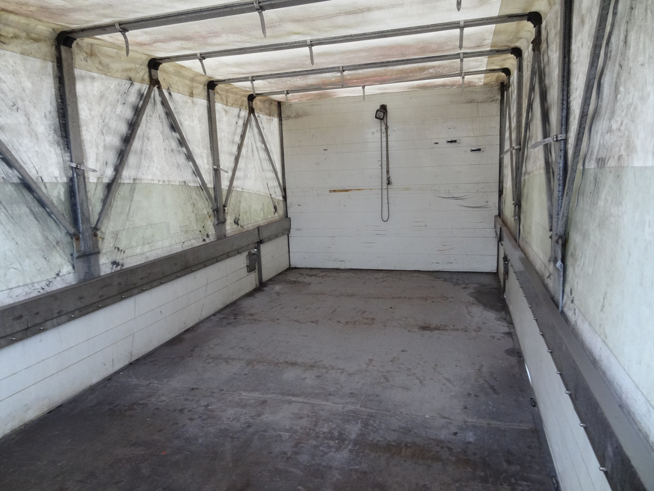 Renault Midlum 300.12 Fassi F80 - Crane truck, Dropside/ Flatbed truck: picture 4 Renault Midlum 300.12 Fassi F80 - Crane truck, Dropside/ Flatbed truck: picture 4