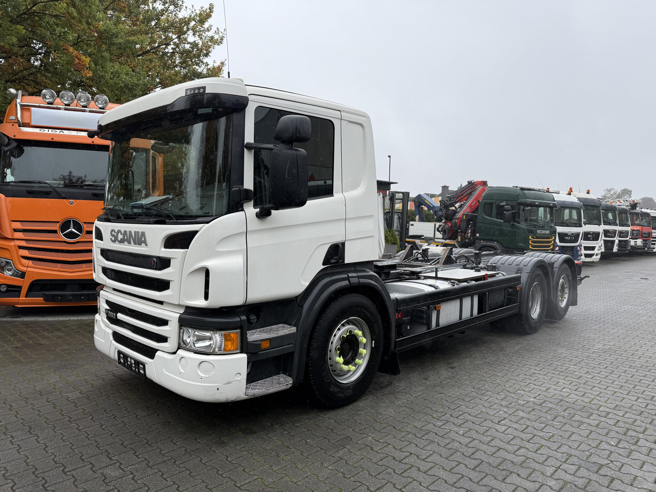 Scania P280 6X2*4 - Cab chassis truck: picture 1 Scania P280 6X2*4 - Cab chassis truck: picture 1