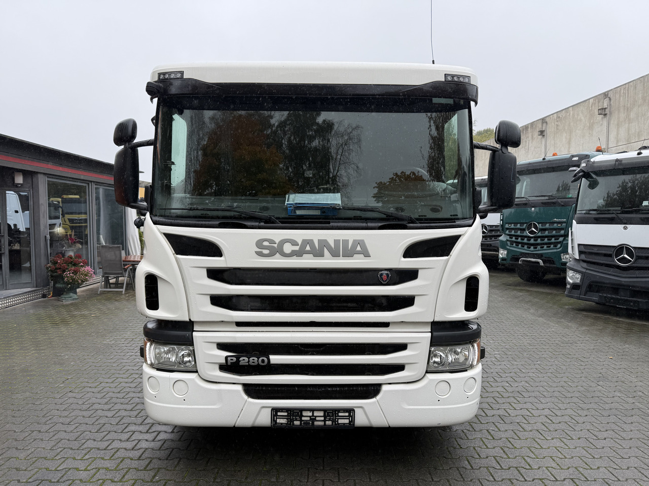 Scania P280 6X2*4 - Cab chassis truck: picture 2 Scania P280 6X2*4 - Cab chassis truck: picture 2