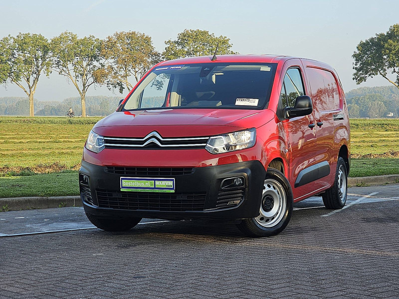 Citroën Berlingo 1.2 XL 130 AUT. 34 dkm. - Closed box van: picture 1 Citroën Berlingo 1.2 XL 130 AUT. 34 dkm. - Closed box van: picture 1