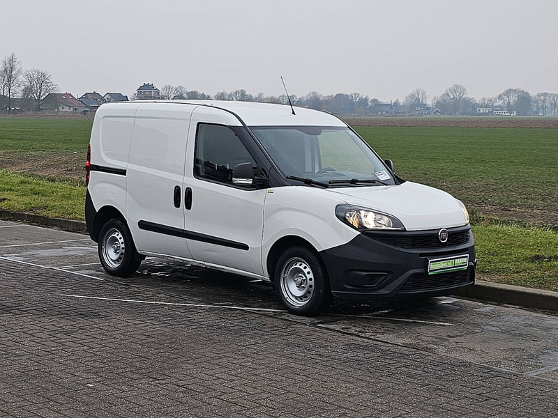 Fiat Doblò CARGO 1.6 - Small van: picture 5 Fiat Doblò CARGO 1.6 - Small van: picture 5