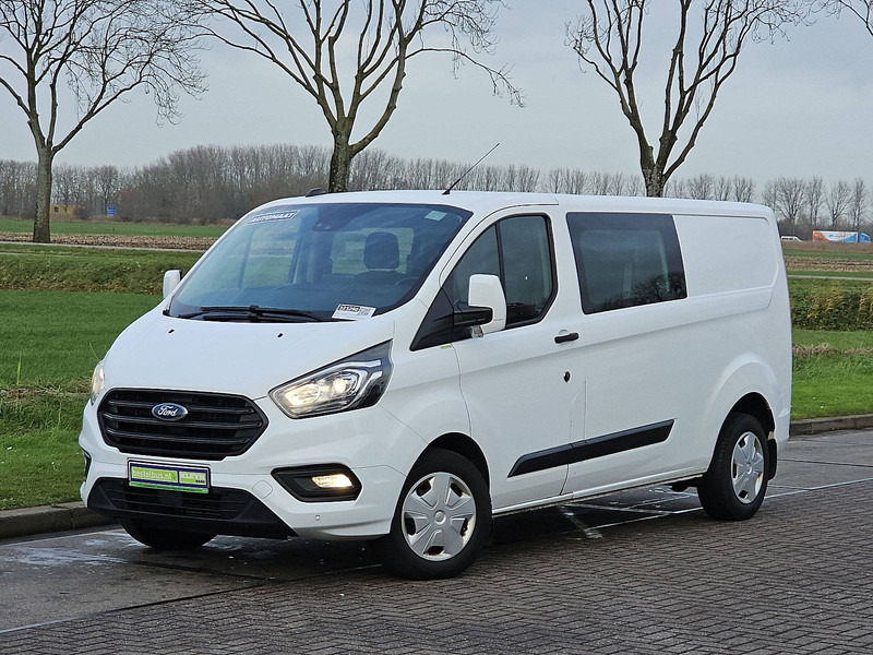 Ford Transit Custom 2.0 L2H1 Dubbele Cabine - Small van: picture 2 Ford Transit Custom 2.0 L2H1 Dubbele Cabine - Small van: picture 2