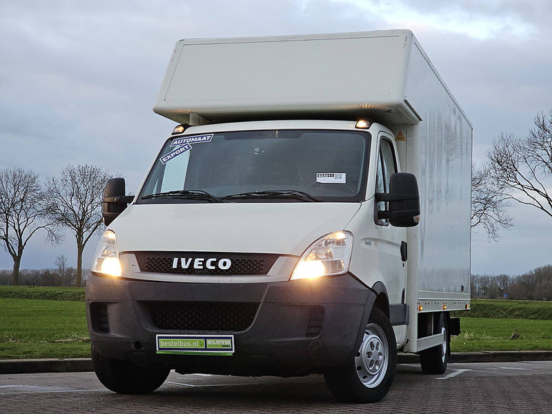 Iveco Daily 35 S 12 - Closed box van: picture 1 Iveco Daily 35 S 12 - Closed box van: picture 1