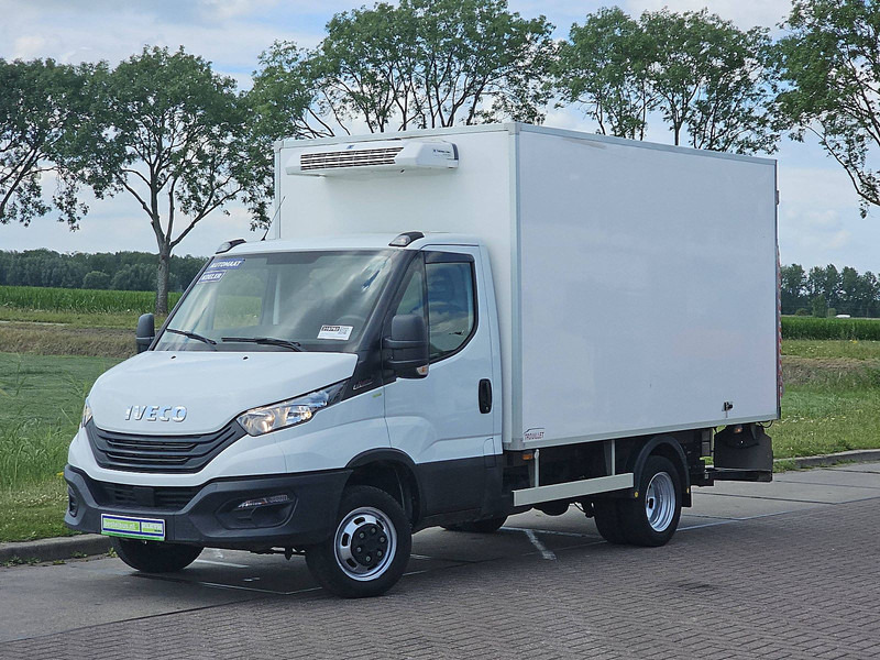 Iveco Daily 35C16 Koelwagen Laadklep! - Refrigerated delivery van: picture 2 Iveco Daily 35C16 Koelwagen Laadklep! - Refrigerated delivery van: picture 2