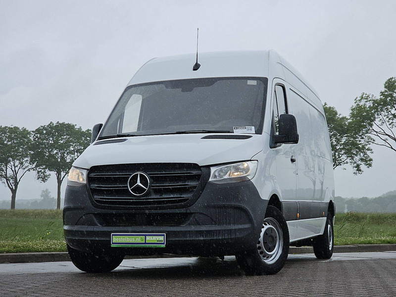 Mercedes-Benz Sprinter 214 L2H2 Mbux Automaat! - Small van: picture 1 Mercedes-Benz Sprinter 214 L2H2 Mbux Automaat! - Small van: picture 1
