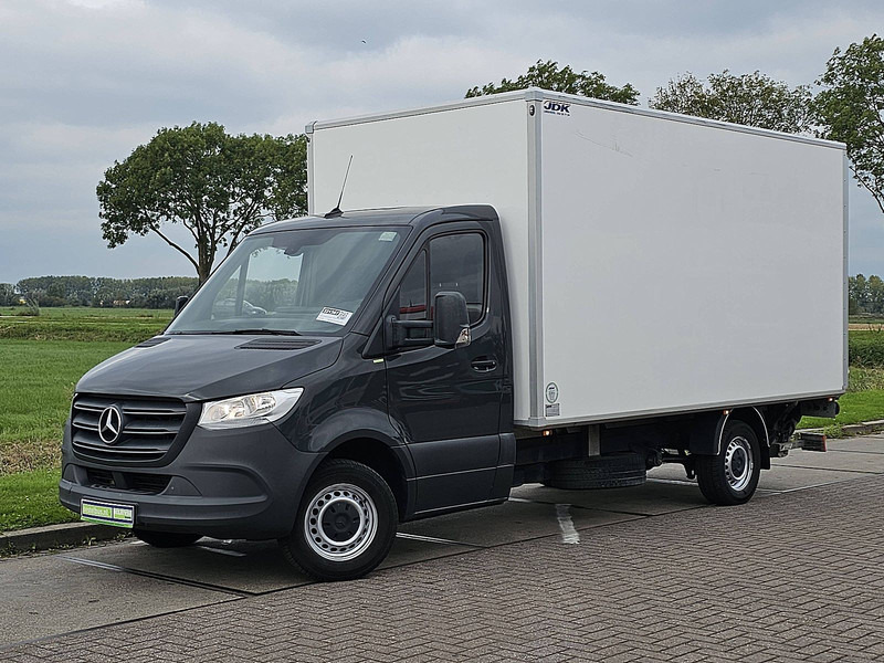 Mercedes-Benz Sprinter 314 Bakwagen Laadklep! - Closed box van: picture 2 Mercedes-Benz Sprinter 314 Bakwagen Laadklep! - Closed box van: picture 2