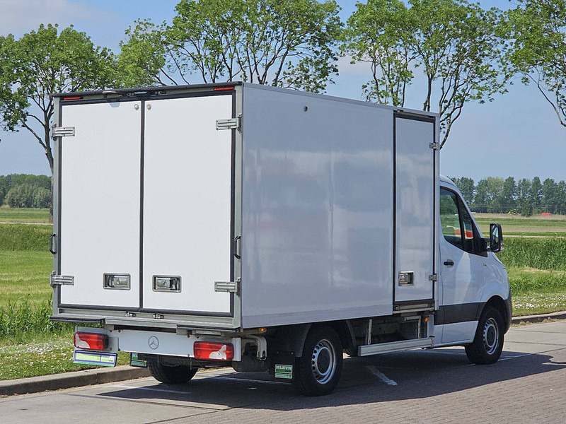Mercedes-Benz Sprinter 316 BI-TEMP Koelwagen! - Refrigerated delivery van: picture 3 Mercedes-Benz Sprinter 316 BI-TEMP Koelwagen! - Refrigerated delivery van: picture 3