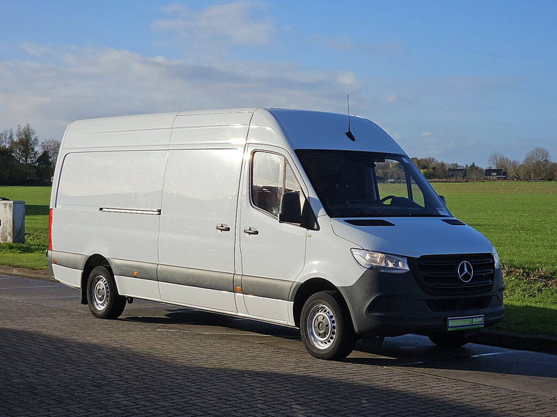 Mercedes-Benz Sprinter 316 L3H2 Mbux Automaat! - Panel van: picture 5 Mercedes-Benz Sprinter 316 L3H2 Mbux Automaat! - Panel van: picture 5