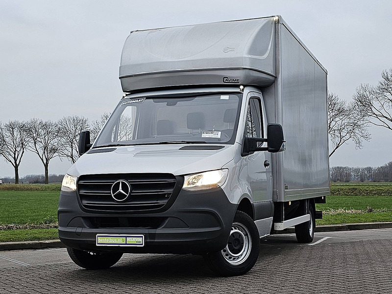 Mercedes-Benz Sprinter 317 Bakwagen Laadklep! - Closed box van: picture 1 Mercedes-Benz Sprinter 317 Bakwagen Laadklep! - Closed box van: picture 1