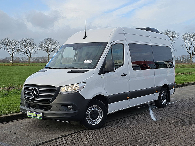 Mercedes-Benz Sprinter 317 L2H2 9-Pers + Lift ! - Minibus, Passenger van: picture 2 Mercedes-Benz Sprinter 317 L2H2 9-Pers + Lift ! - Minibus, Passenger van: picture 2