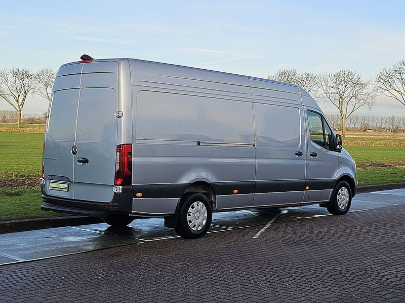 Mercedes-Benz eSprinter 320 L3H2 300KmWLTP - Panel van, Electric van: picture 3 Mercedes-Benz eSprinter 320 L3H2 300KmWLTP - Panel van, Electric van: picture 3