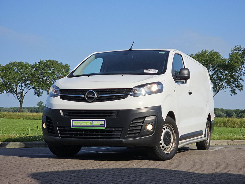 Opel Vivaro 2.0 L3 XL Navi Euro6 NAP - Small van: picture 1 Opel Vivaro 2.0 L3 XL Navi Euro6 NAP - Small van: picture 1