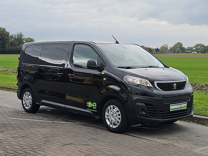 Peugeot e-Expert L2 50kWh Trekhaak! - Small van, Electric van: picture 5 Peugeot e-Expert L2 50kWh Trekhaak! - Small van, Electric van: picture 5