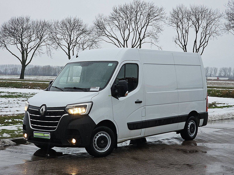 Renault Master 2.3 DCI 135 L2H2 - Panel van: picture 2 Renault Master 2.3 DCI 135 L2H2 - Panel van: picture 2