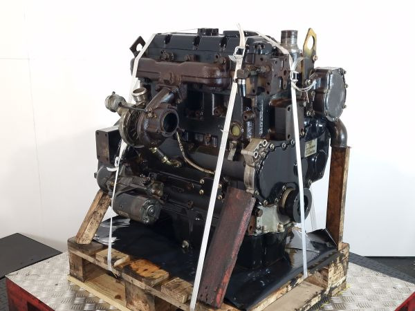 Caterpillar/Perkins 3054C Engine (Plant) - Engine for Construction machinery: picture 4 Caterpillar/Perkins 3054C Engine (Plant) - Engine for Construction machinery: picture 4