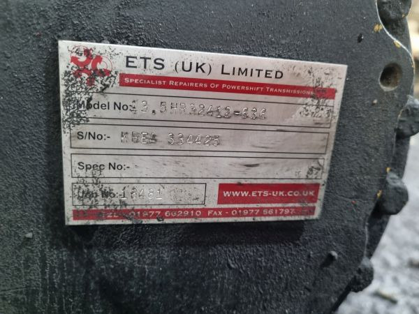 Dana Spicer 13.5HR32412-636 Gearbox - Gearbox: picture 2 Dana Spicer 13.5HR32412-636 Gearbox - Gearbox: picture 2