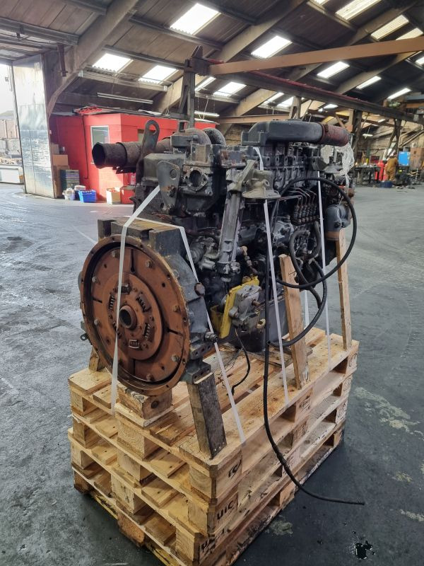 Komatsu SAA6D108E PC300-6 Engine (Plant) - Engine for Construction machinery: picture 1 Komatsu SAA6D108E PC300-6 Engine (Plant) - Engine for Construction machinery: picture 1