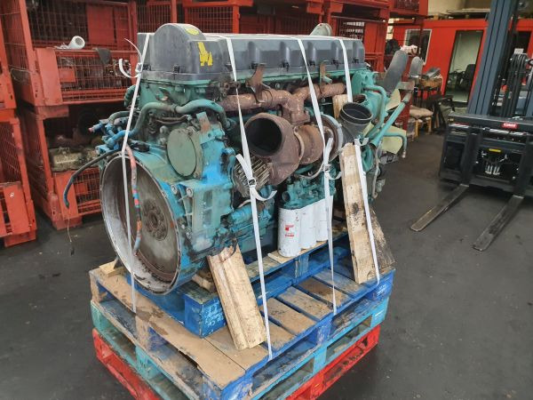 Volvo  D9A260 EC01 - Engine for Truck: picture 5 Volvo  D9A260 EC01 - Engine for Truck: picture 5
