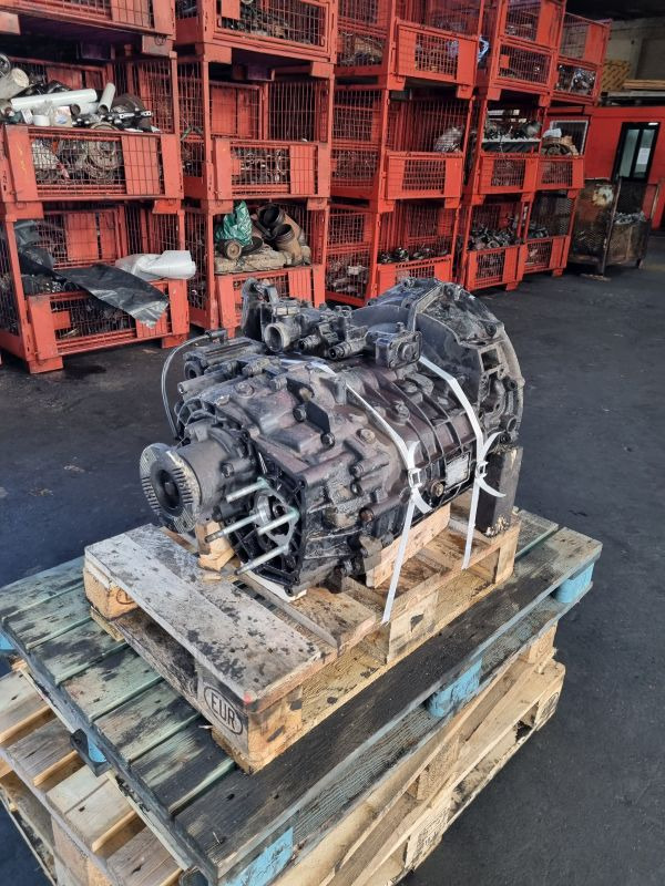 ZF 6S1000TO Gearbox - Gearbox: picture 1 ZF 6S1000TO Gearbox - Gearbox: picture 1