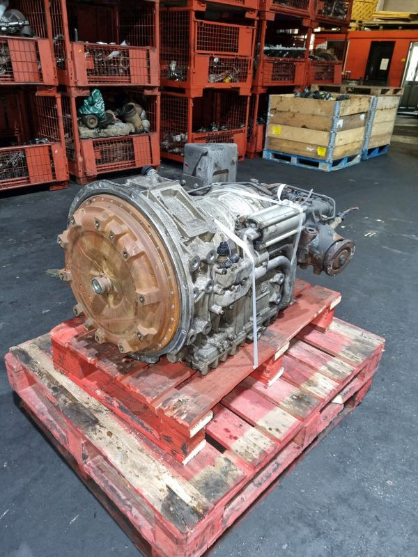 ZF Ecomat 5HP502C Gearbox - Gearbox: picture 1 ZF Ecomat 5HP502C Gearbox - Gearbox: picture 1