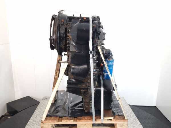 ZF Industrial/Hyundai 4WG-210 Gearbox - Gearbox: picture 4 ZF Industrial/Hyundai 4WG-210 Gearbox - Gearbox: picture 4
