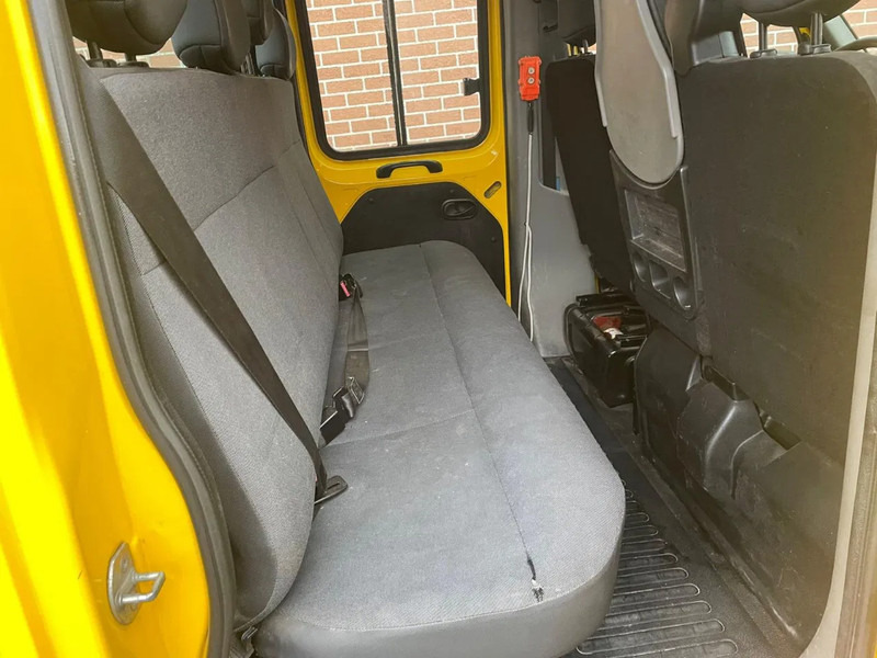 Renault Master - Open body delivery van, Combi van: picture 5 Renault Master - Open body delivery van, Combi van: picture 5