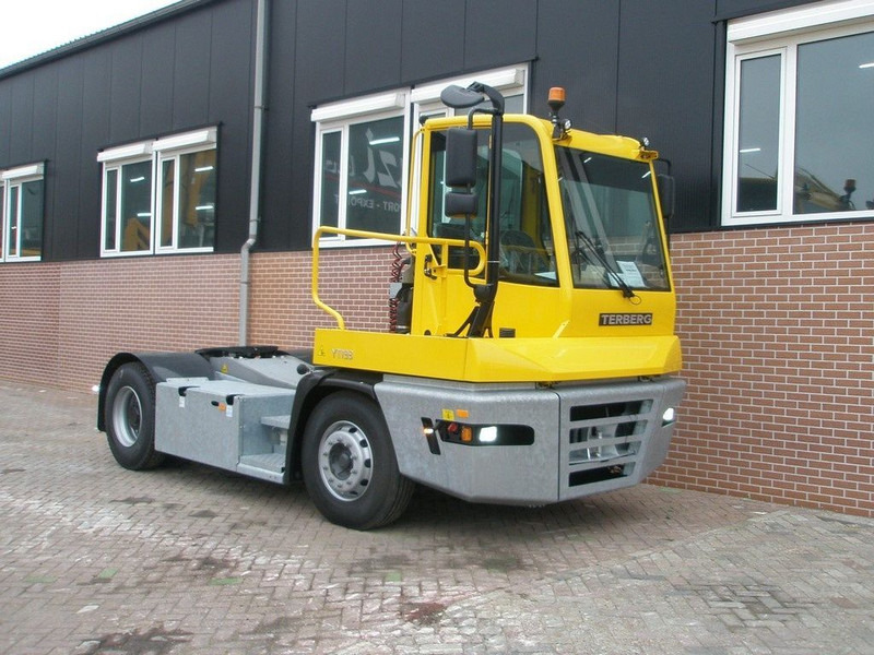 Terberg YT 193 YT193 - Terminal tractor: picture 3 Terberg YT 193 YT193 - Terminal tractor: picture 3
