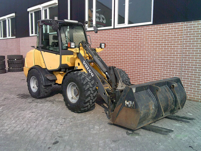 Volvo L25B - Wheel loader: picture 4 Volvo L25B - Wheel loader: picture 4